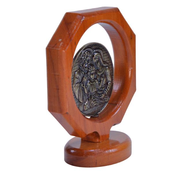 Adorno de mesa Octagonal em Madeira de demolição com medalha da Sagrada Família (13 cm)