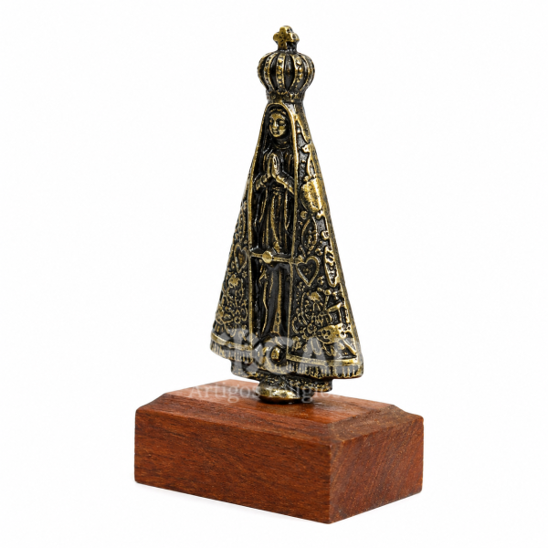 Nossa Senhora Aparecida em Metal com Base em Madeira Rústica 07 cm