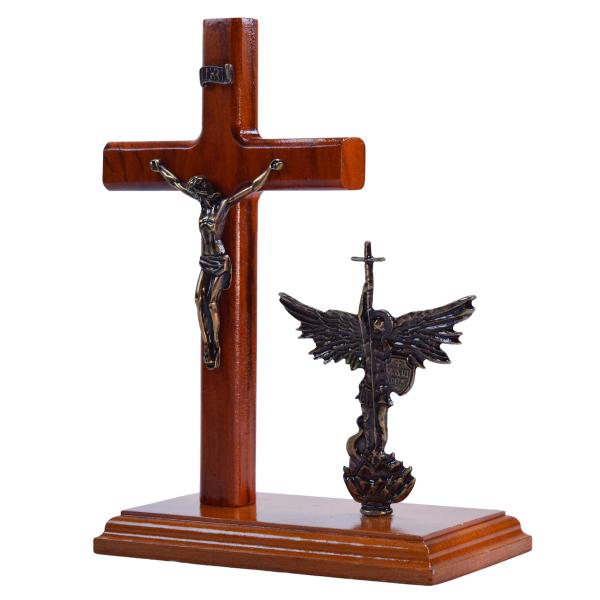 Crucifixo e São Miguel com base em madeira de Demolição (21cm)