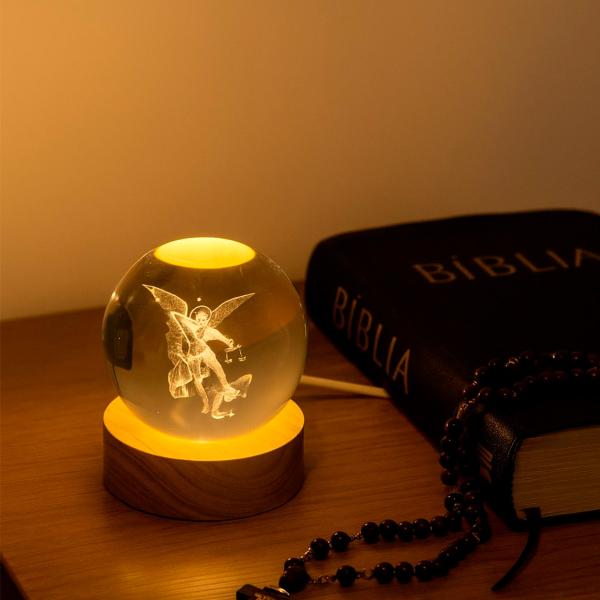 Luminária Cristal 3D de mesa de São Miguel Arcanjo USB