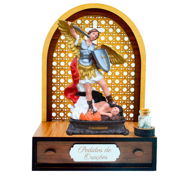 Altar com gaveta de pedidos de Oração São Miguel (21cm) + Terço Grátis na garrafinha.
