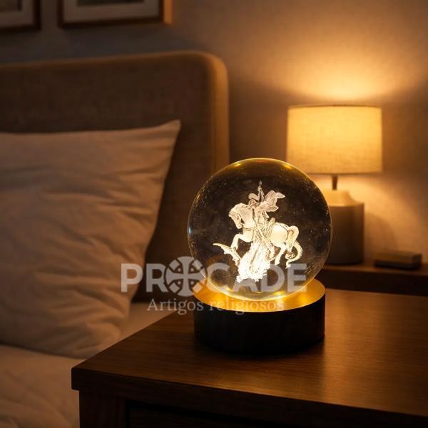 Luminária LED São Jorge em Cristal 3D 80 MM – Iluminação Decorativa Premium