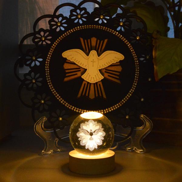 Luminária Cristal 3D de mesa do Divino Espirito Santo 80 mm USB
